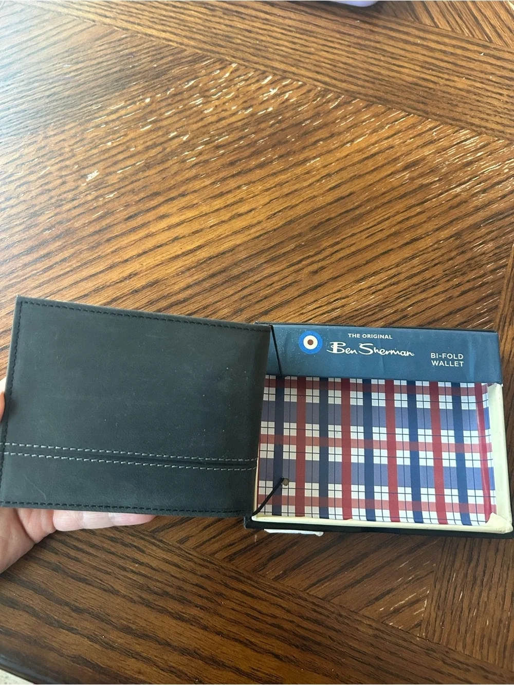 NWT Ben Sherman men’s Bi-Fold Wallet
